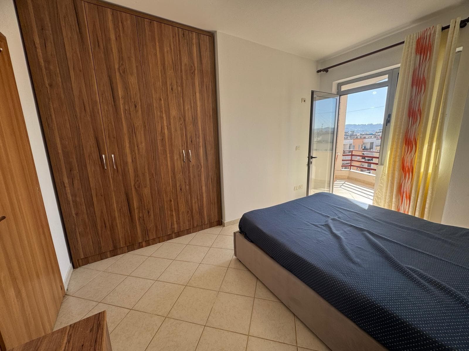 Jepet me Qira Apartament 2+1+ Ballkon – tek bar Artisti ne Astir ! 4