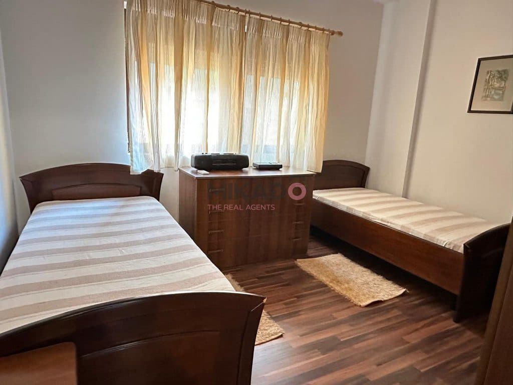 Apartament 2+1+2 + 1 ballkon me qira – Rruga e Elbasanit ! 3
