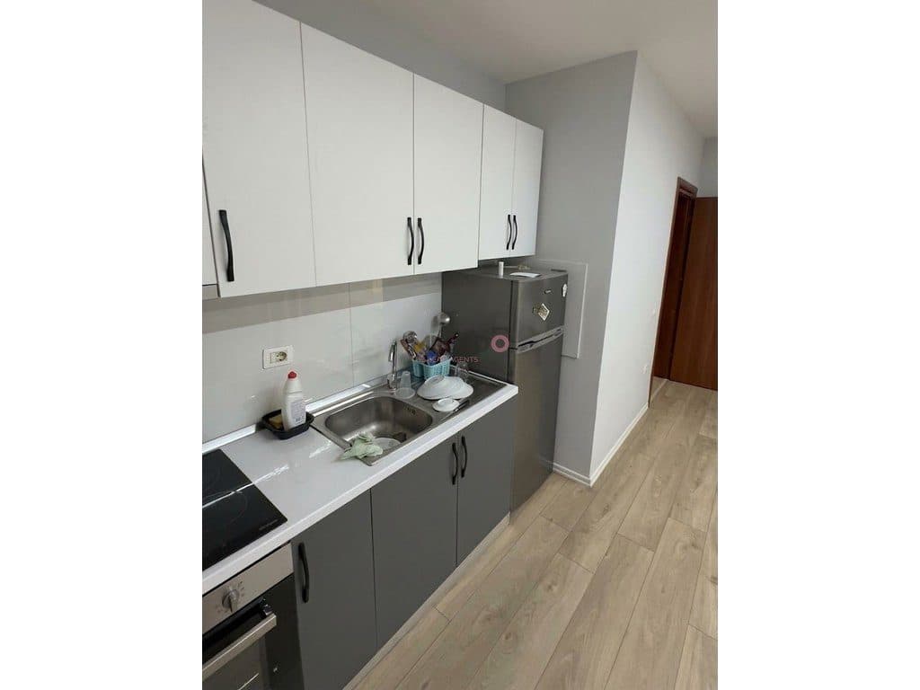 Apartament 1+1 me qira – Astir, tek Artisti ! 2