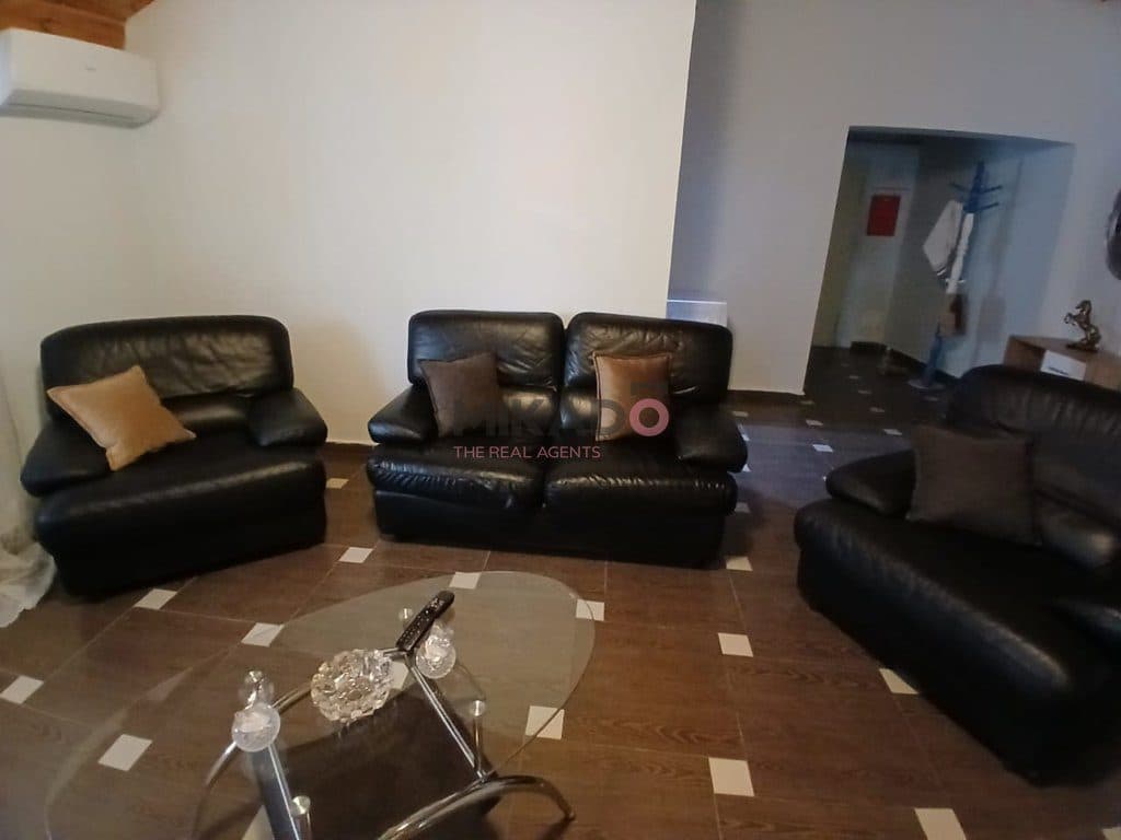 Apartament me qira 3+1 – Komuna e Parisit !