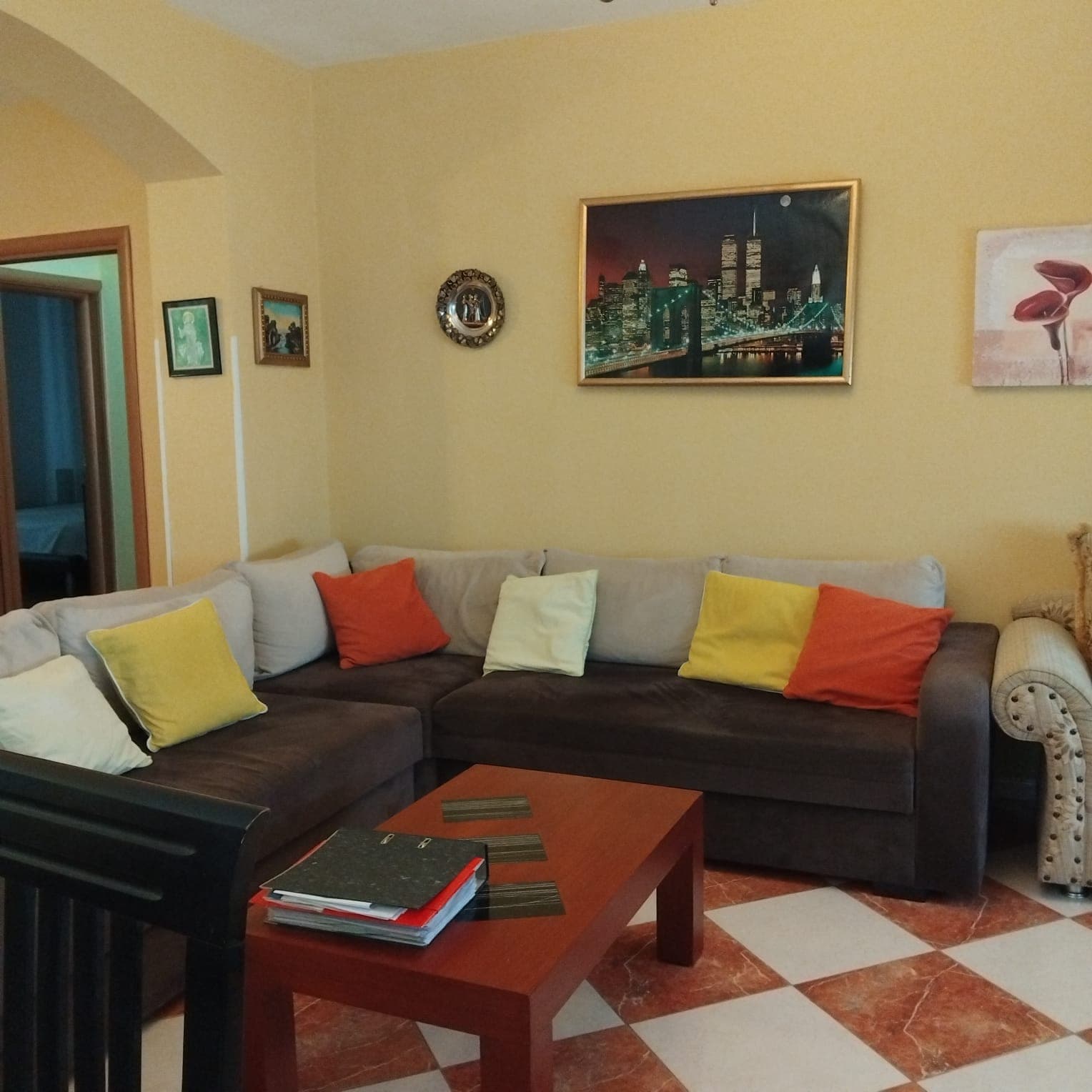 Shitet apartament 2+1+2 + Ballkon – Rruga e Kosovarëve ! 2