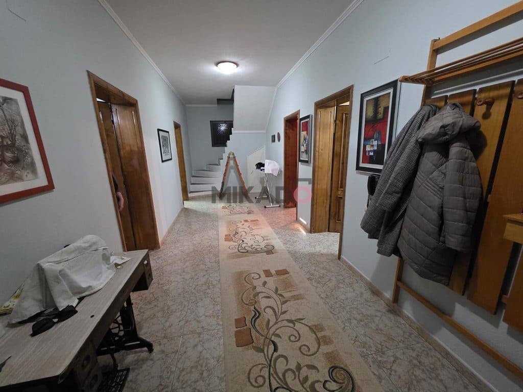 Apartament 2+1 me qira – Ali Demi, pranë Maternitetit Koço Glozheni ! 3