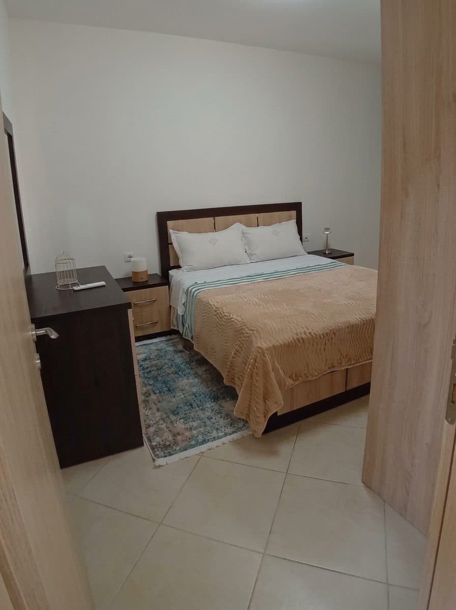Apartament 2+1 me qira – Golden Park, Përballë Amerikan 3 ! 4