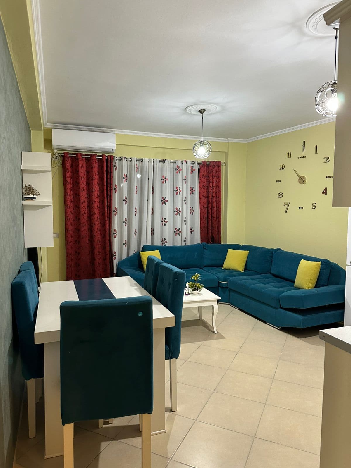 Apartament 1+1 me qira – Astir !