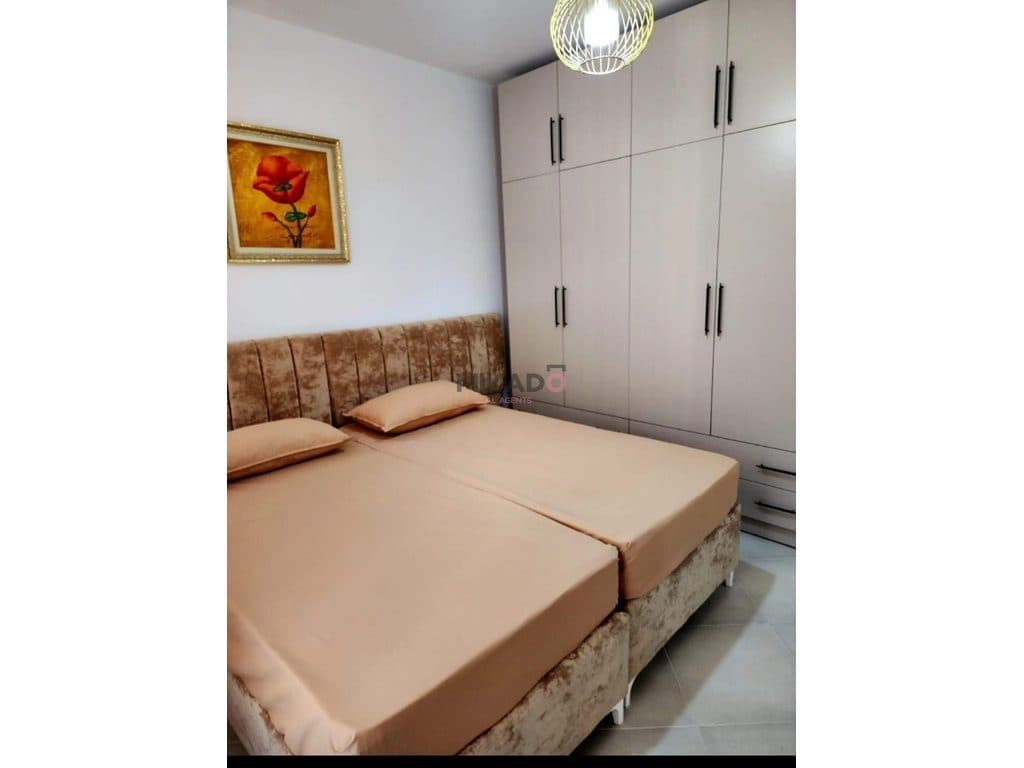 Apartament 1+1 me qira – pranë Fakultetit të Mjekësisë ! 4