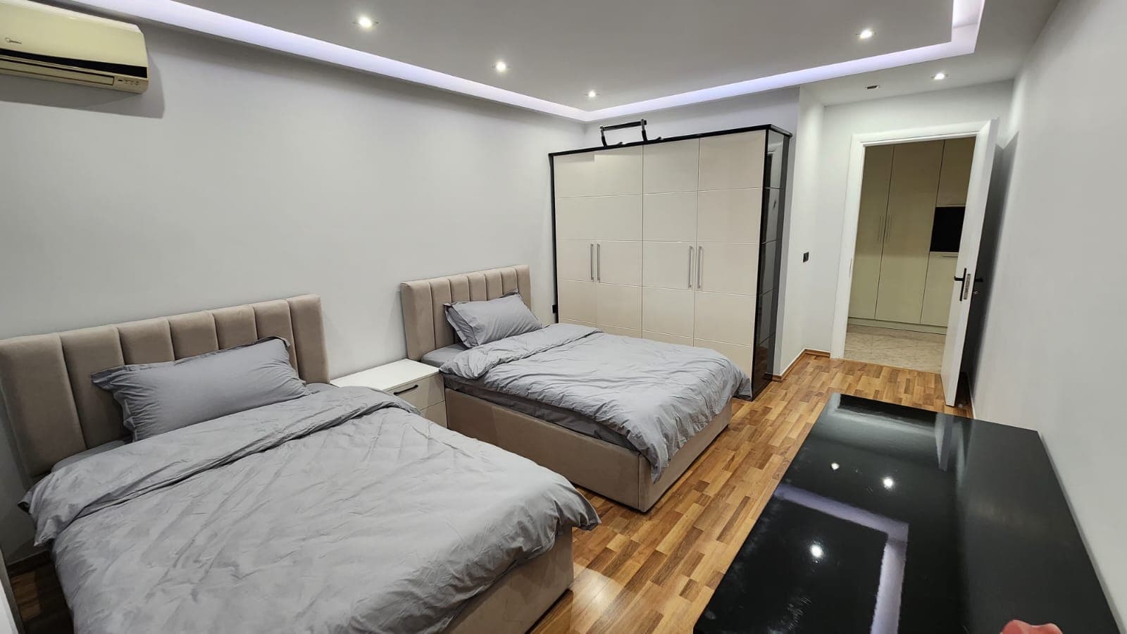 Jepet apartament 2+1+2 me qira – ngjitur me Ambasadën Amerikane !