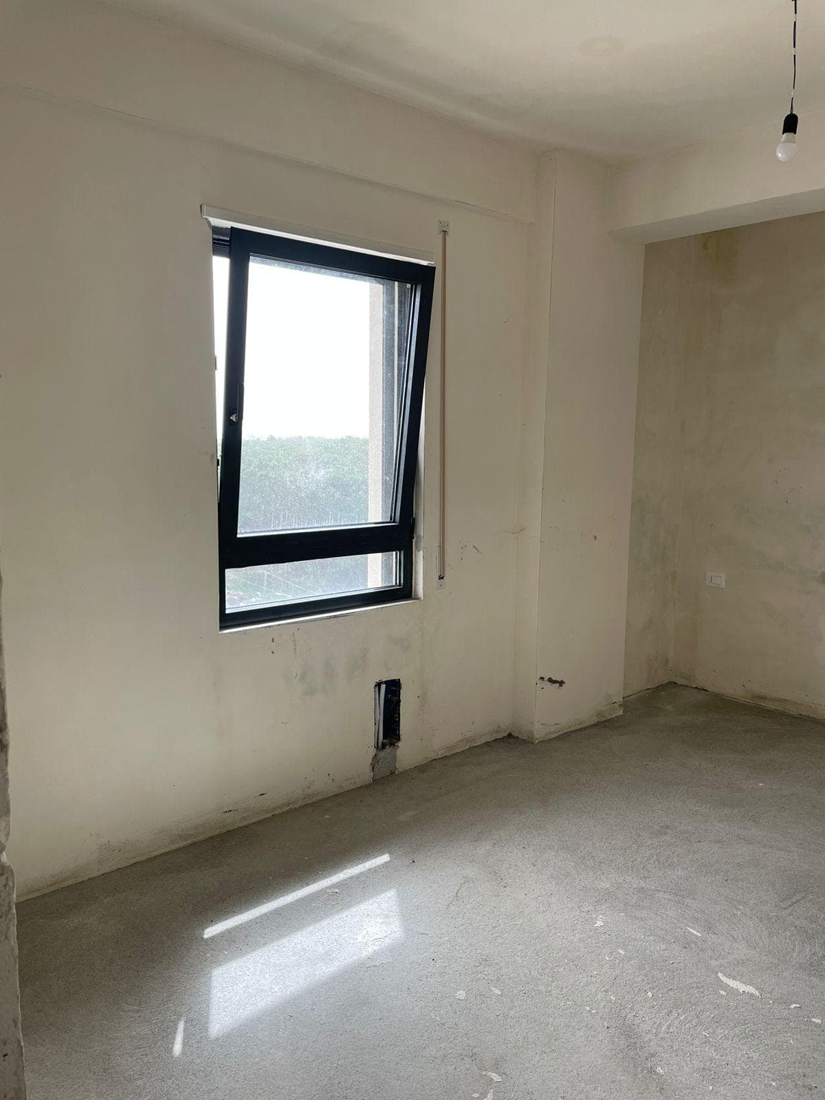 SHITET APARTAMENT 2+1 TEK MALI I ROBIT! 2