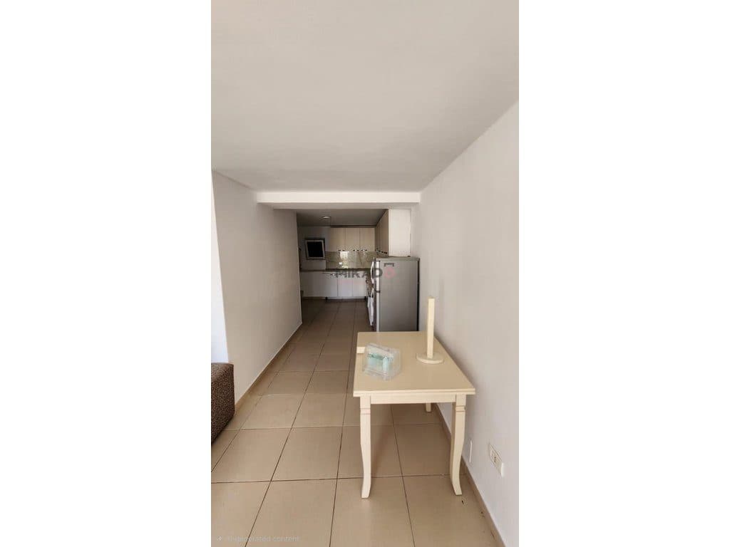Duplex 2+1 me qira – pranë Kompleksit Grand, tregu elektrik ! 4
