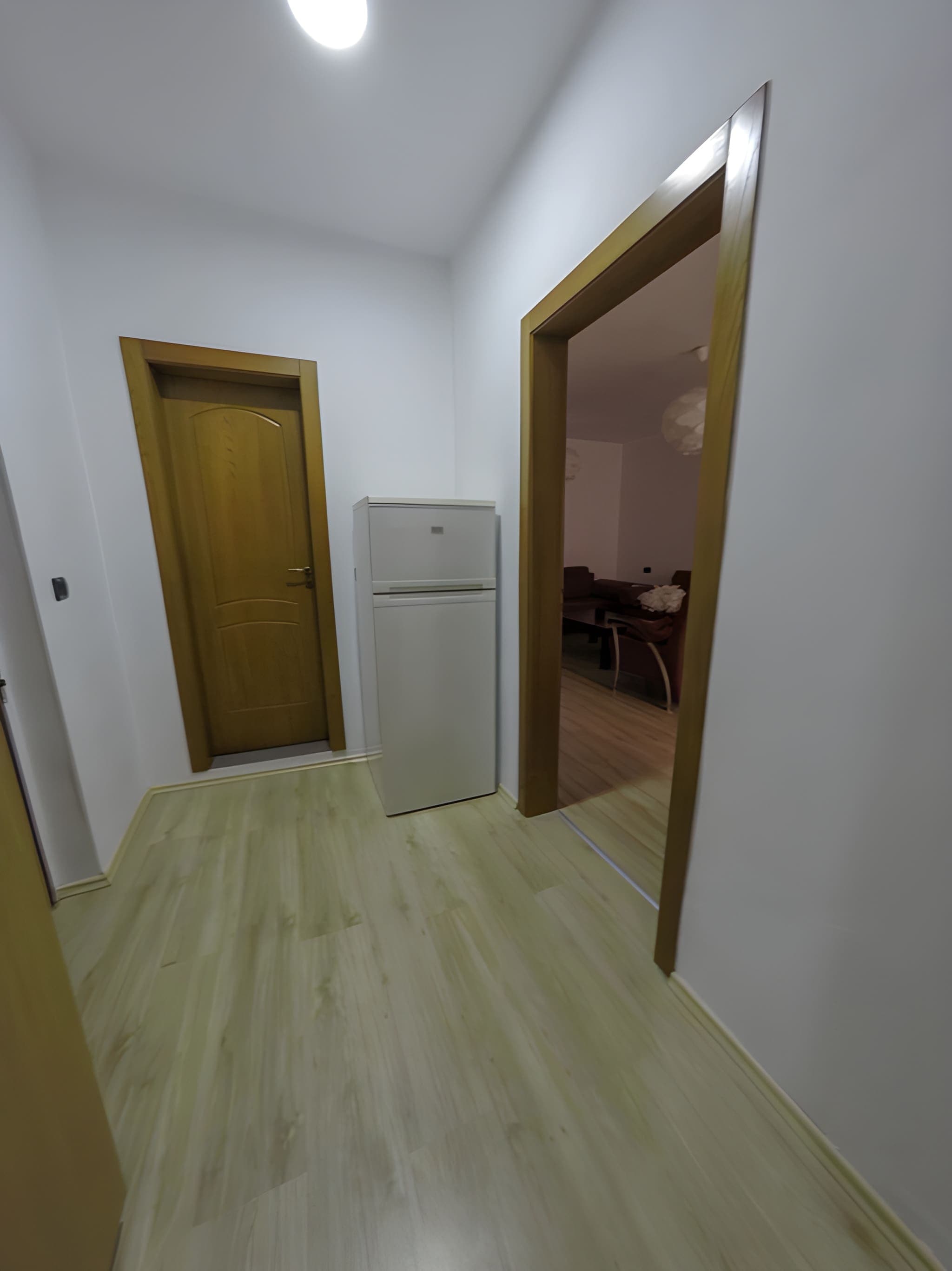 Jepet Apartament me Qira 1+1 - Myslym Shyr ! 3