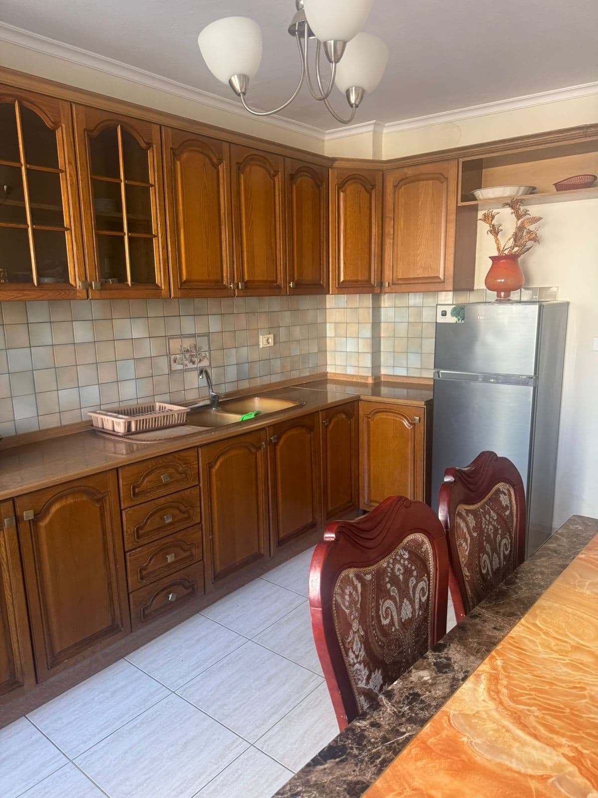 Apartament 1+1 me qira – Rruga Bardhyl ! 2