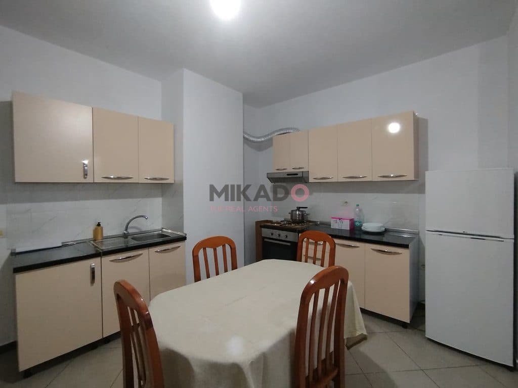 Shitet apartament 1+1 – Astir (mbrapa Bar Artistit) ! 3