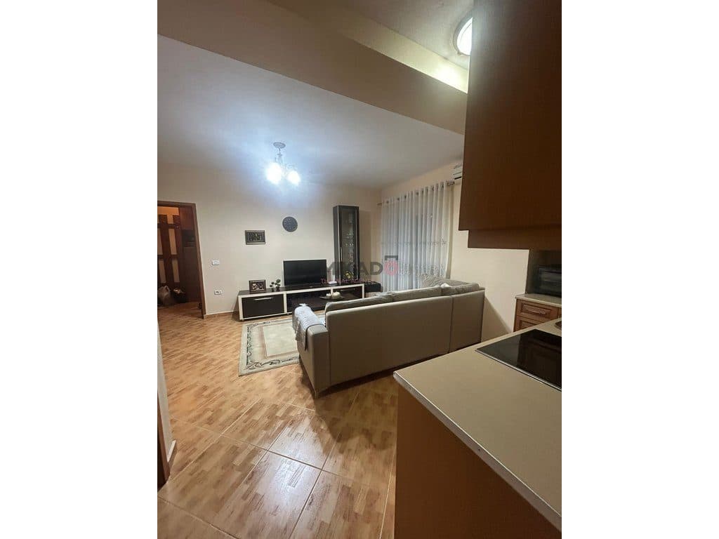 Apartament 2+1+2 Ballkoneme qira – Materniteti i Ri ! 4
