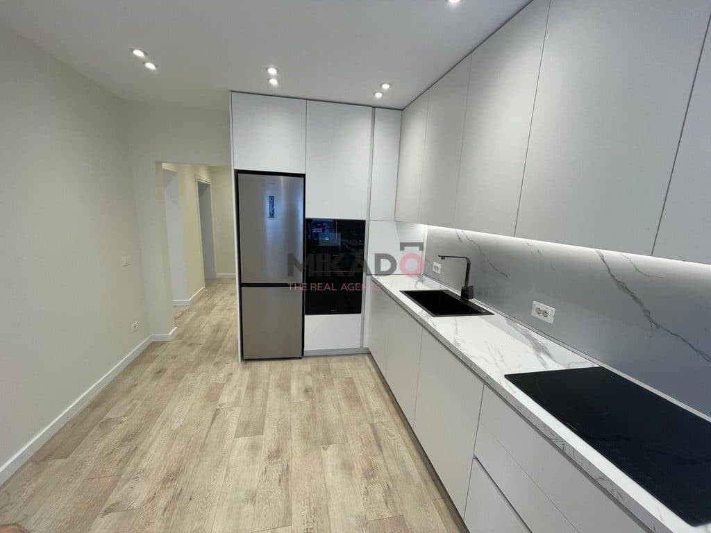 Apartament 3+1+2 me qira – 9 Kateshet !