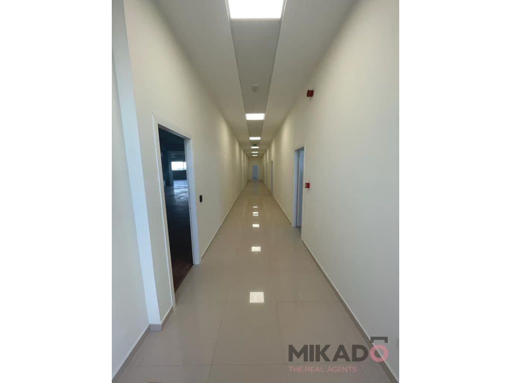 Shitet Ambjent Industrial Super Luksoz ne Durres, Xhafzotaj!!! 4