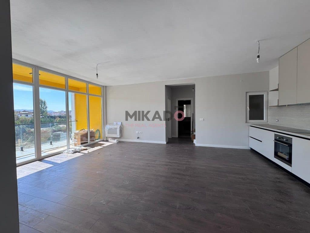 Apartament 2+1+2 me Qira (I Pabanuar Më Parë) – Tek Bulevardi i Ri ! 2