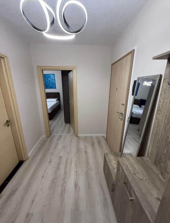Jepet me Qira Apartament 1+1 me Verandë – Medrese!! 4