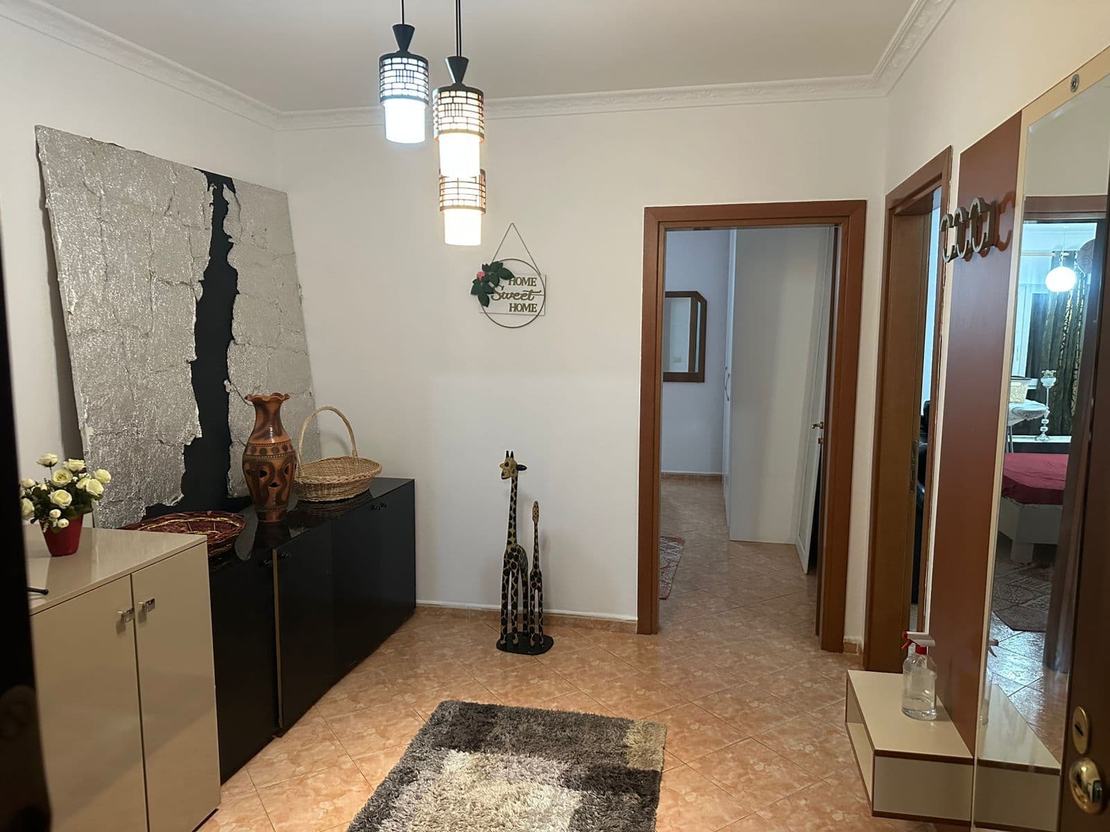 📌Jepet Apartament me Qira 2+1+2 - Zogu i Zi ! 3