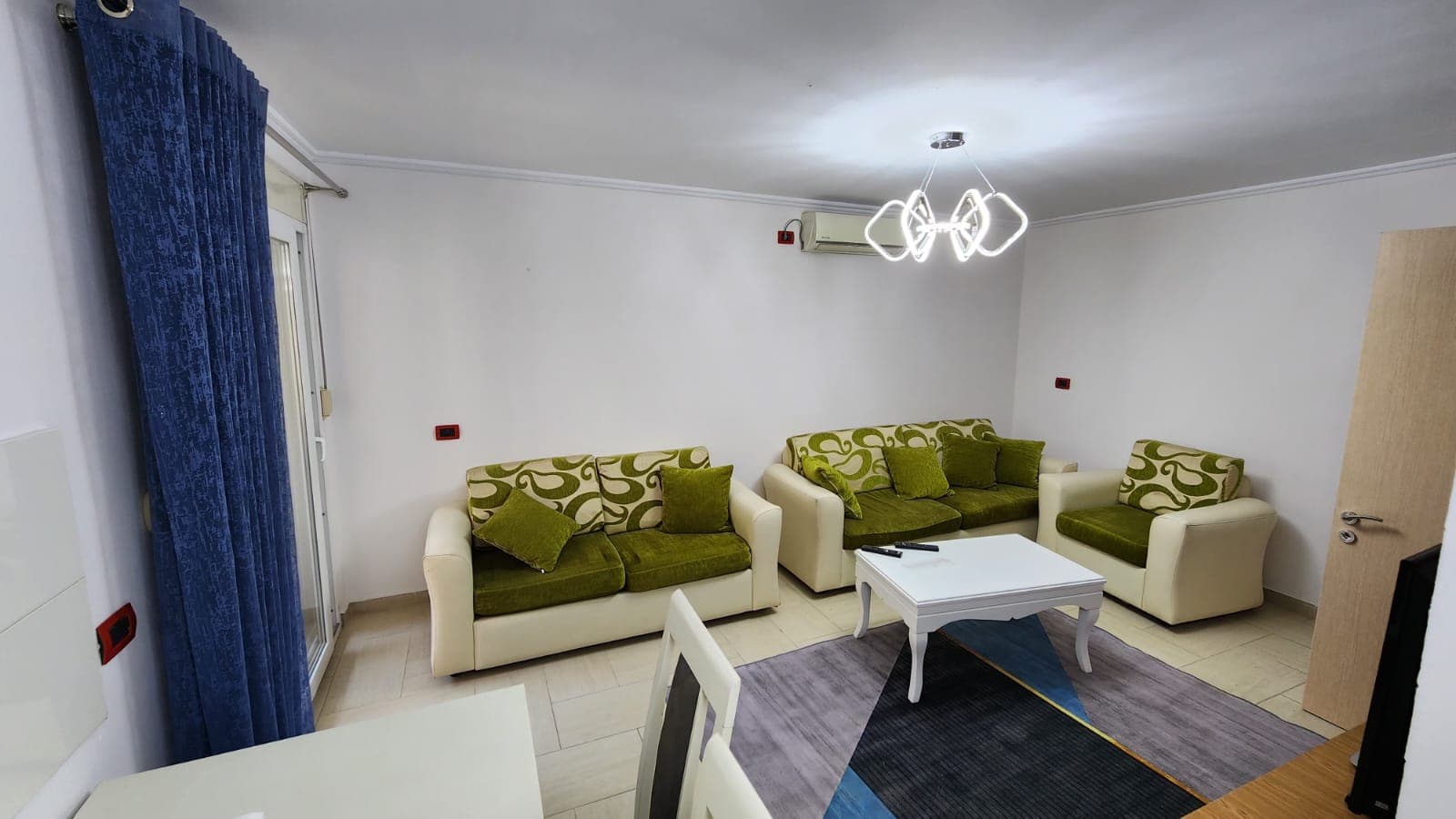 Apartament 2+1 me qira – Rruga Ali Visha, pranë Qytetit Studenti ! 2