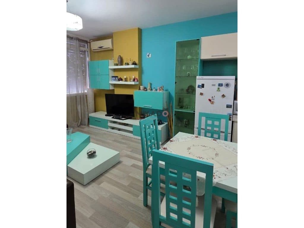 Apartament 2+1 me qira – Astir, Rruga Teodor Keko (mbi Kafe Dot Long) ! 2