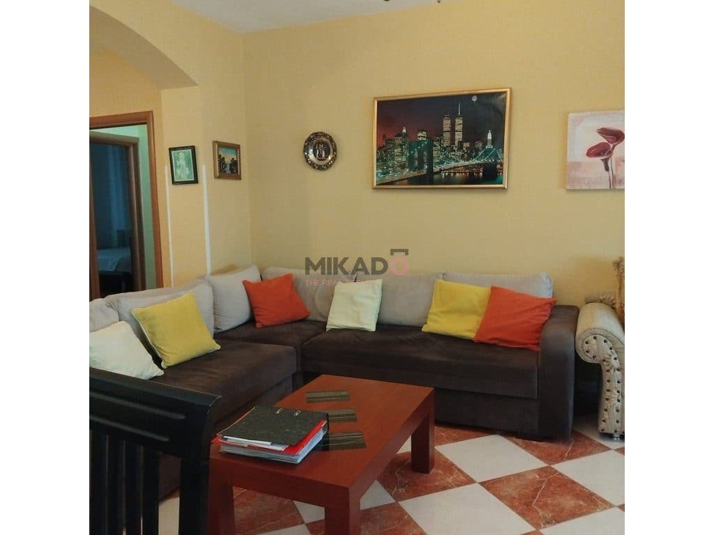 Shitet apartament 2+1+2 + Ballkon – Rruga e Kosovarëve ! 2