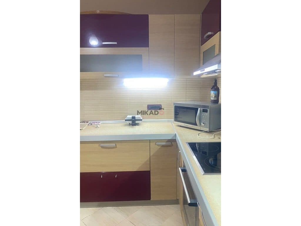 Apartament 1+1 me qira – Rruga e Dibrës ! 4