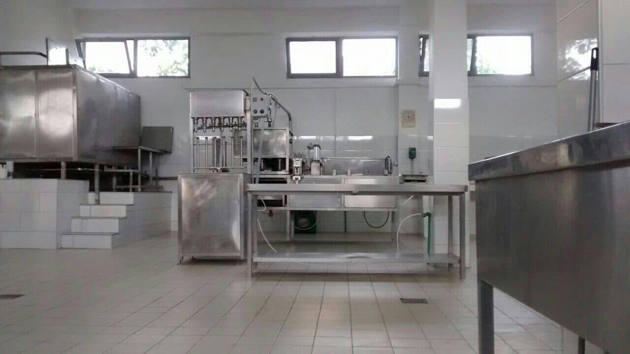 SHITET FABRIKE NE ELBASAN!