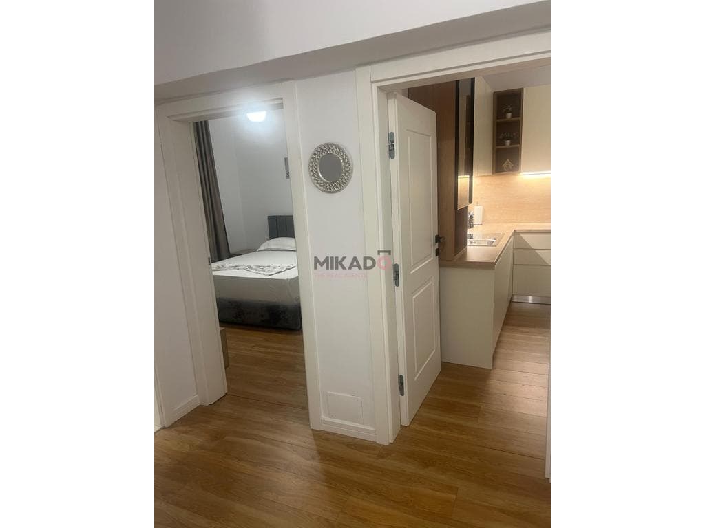 Jepet me Qira Apartament 2+1 tek Kryqezimi 21 Dhjetori ! 4