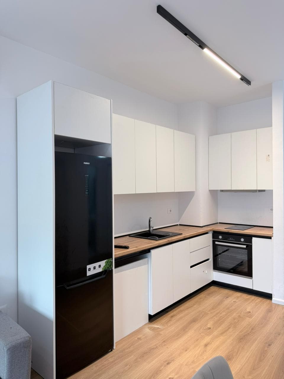 Super Apartament me qira – Ali Demi ! 2