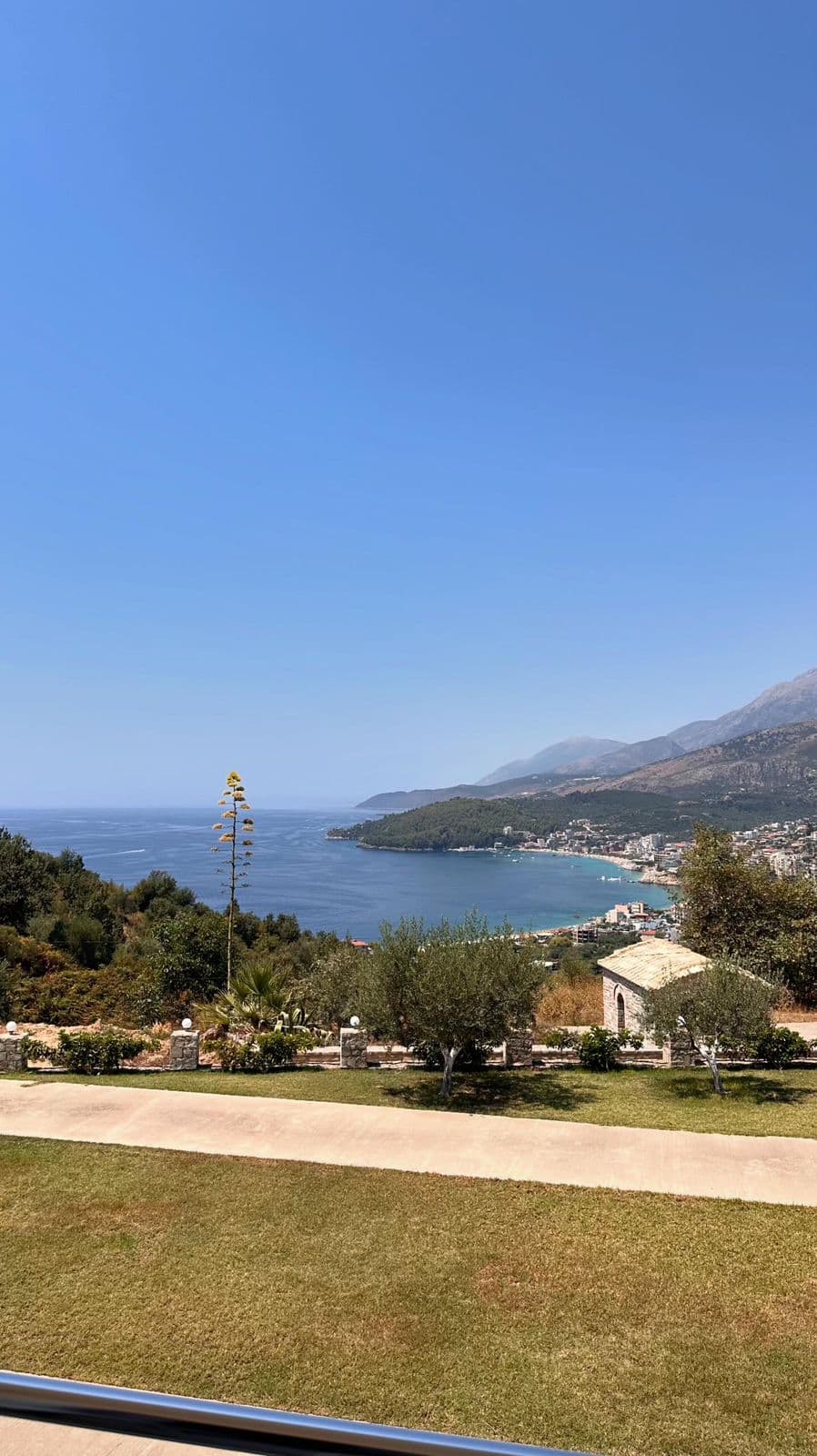 Shitet Vile ne Himare!