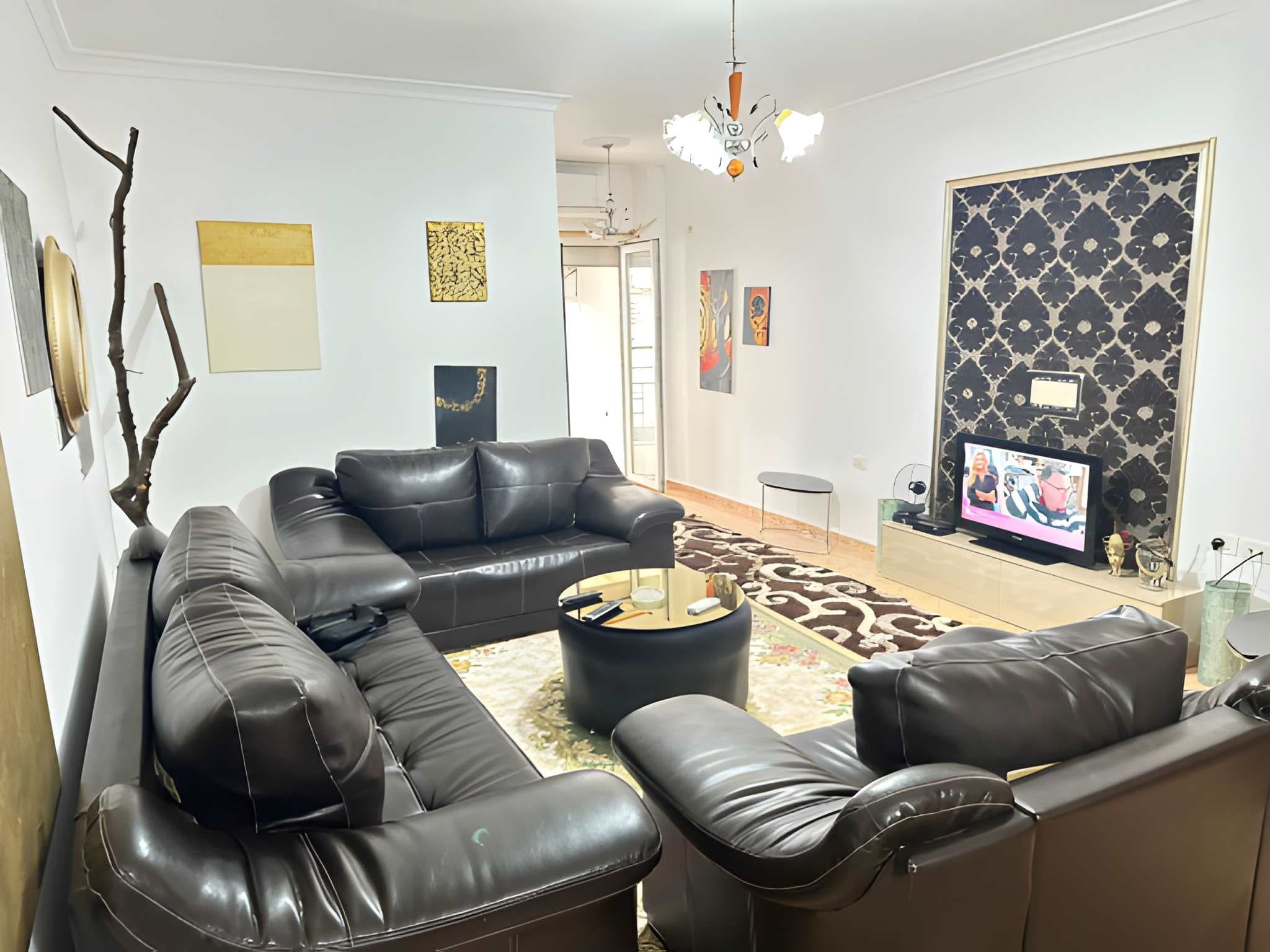 📌Jepet Apartament me Qira 2+1+2 - Zogu i Zi !
