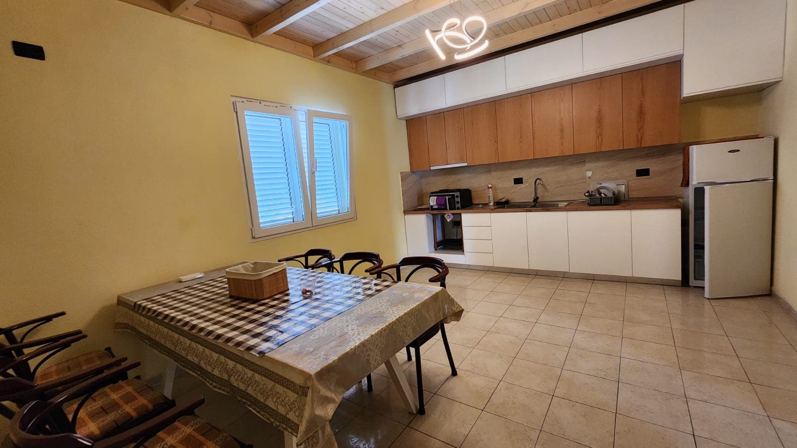Apartament 3+1 me qira – Prane shkolles Viktor Hygo ! 2