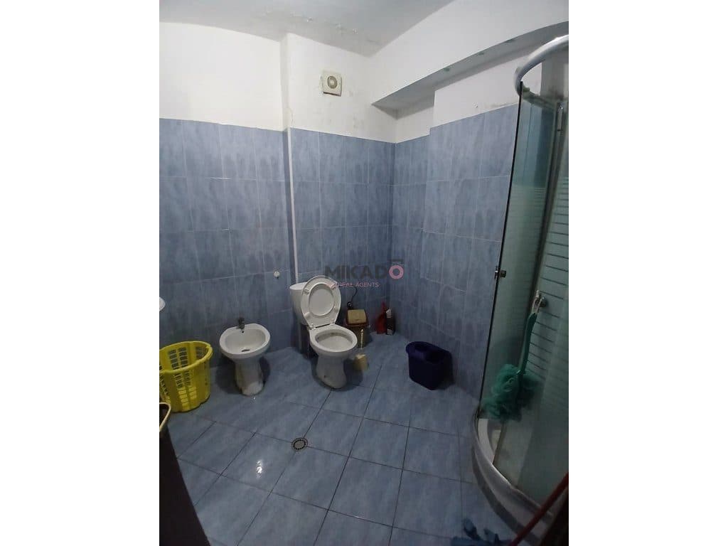 Apartament 1+1 me qira – Astir ! 4