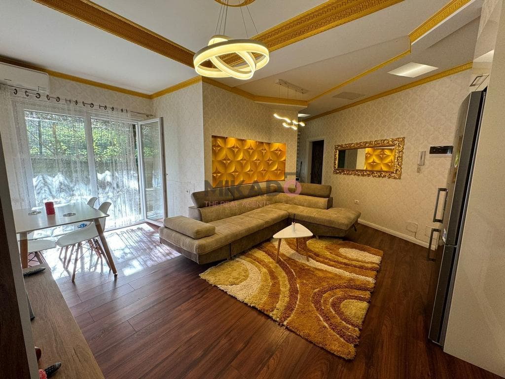 Jepet me Qira Apartament 2+1 + Verandë – buzë Liqenit të Thatë !