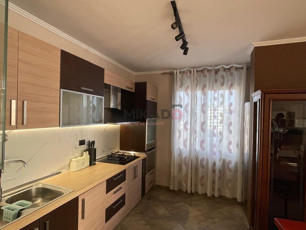 Shtëpi Private 2+1 me Qira Oborr & Parkim – Fusha e Ali Demit ! 4