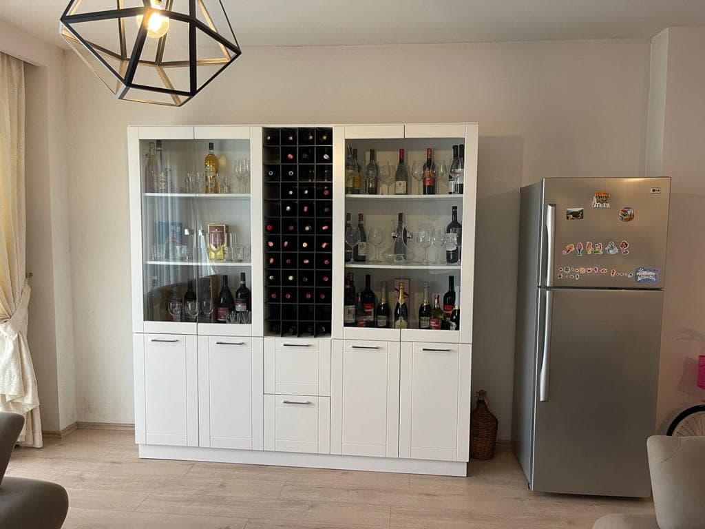 SHITET APARTAMENT 4+1+3 ME 2 BALLKONE NE ASTIR! 4