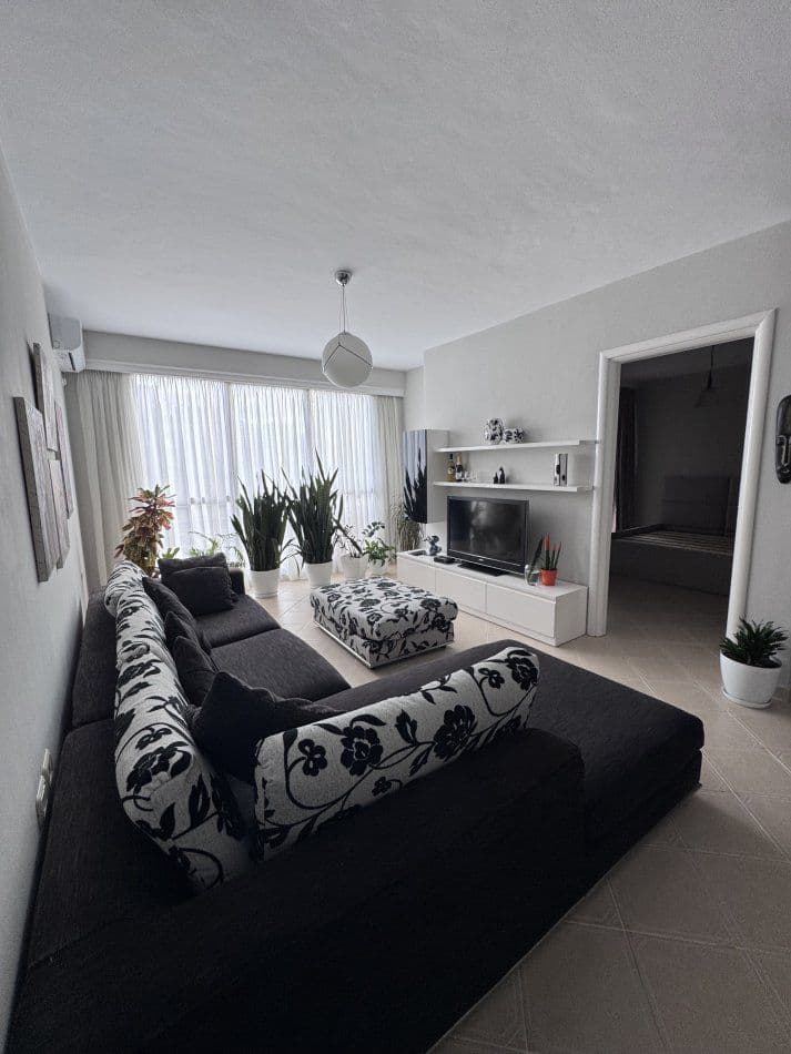 Jepet me Qera Apartament 1+1 + Ballkon – Pranë Report TV !