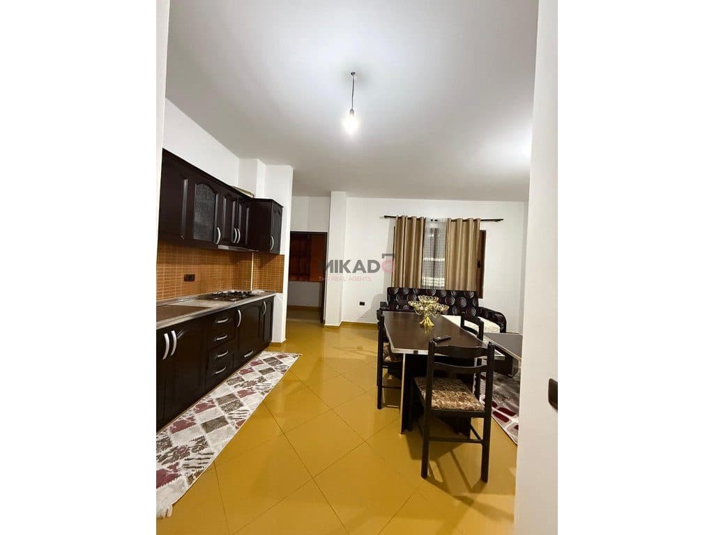 Jepet me Qira Apartament 1+1 – 21 Dhjetori ! 3