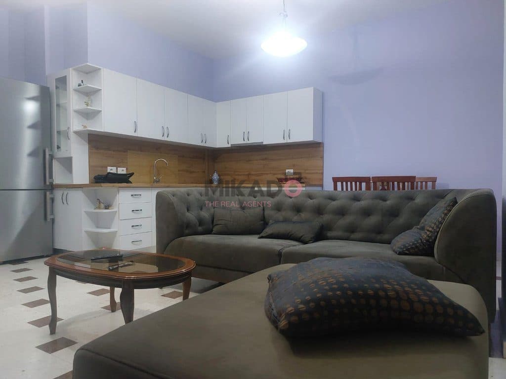 Apartament 3+1 + ballkon me qira – Pazari i Ri !