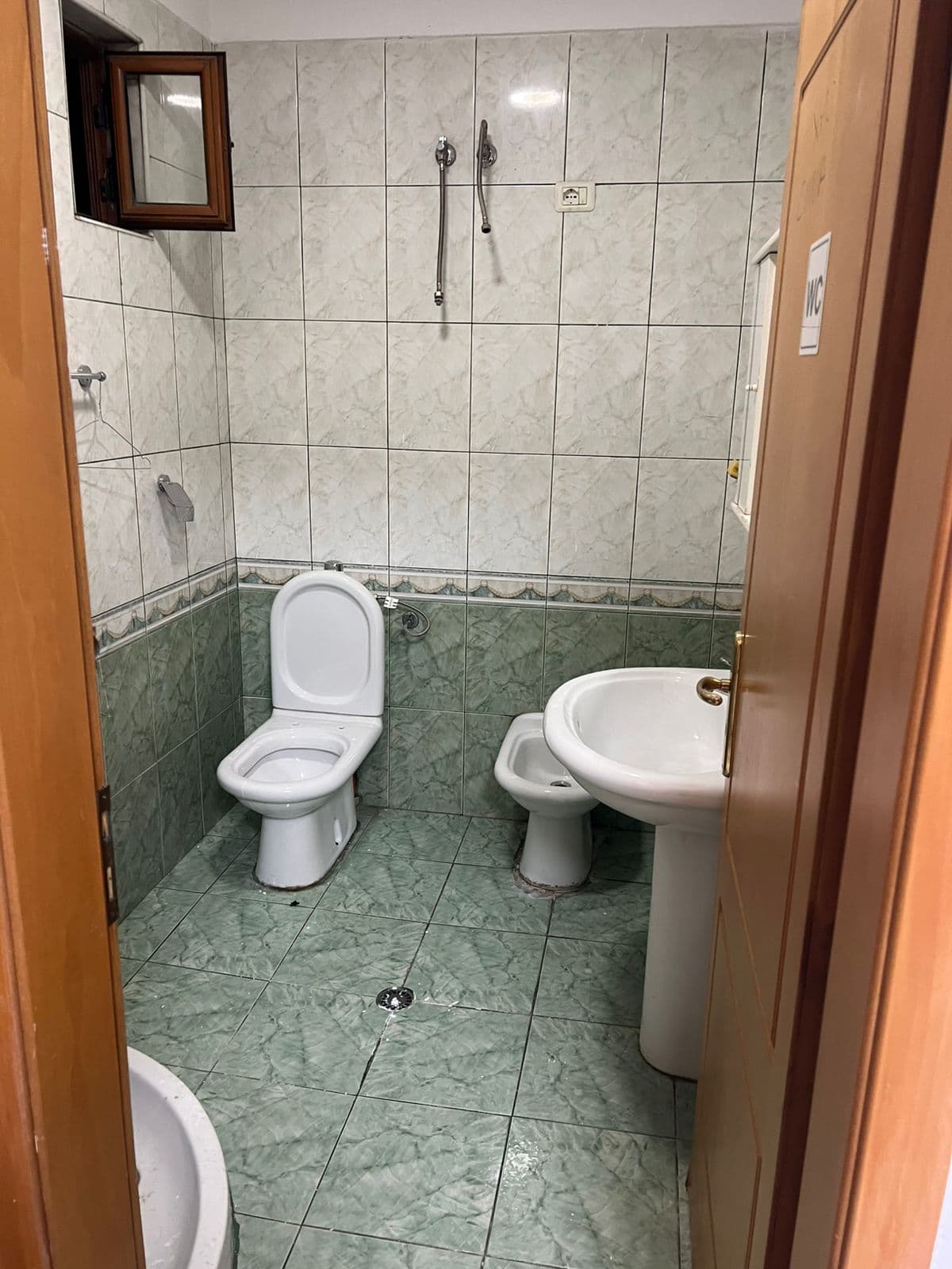 Jepet me Qira Apartament 2+1+2 tek Shkolla e Baletit! 4