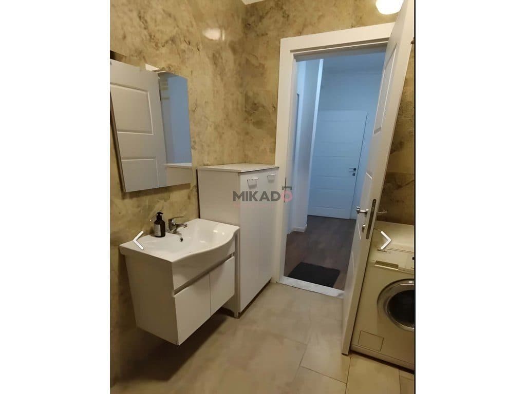 Jepet Apartament me Qira 1+1 - Globe - Rr. e Kavajes ! 4