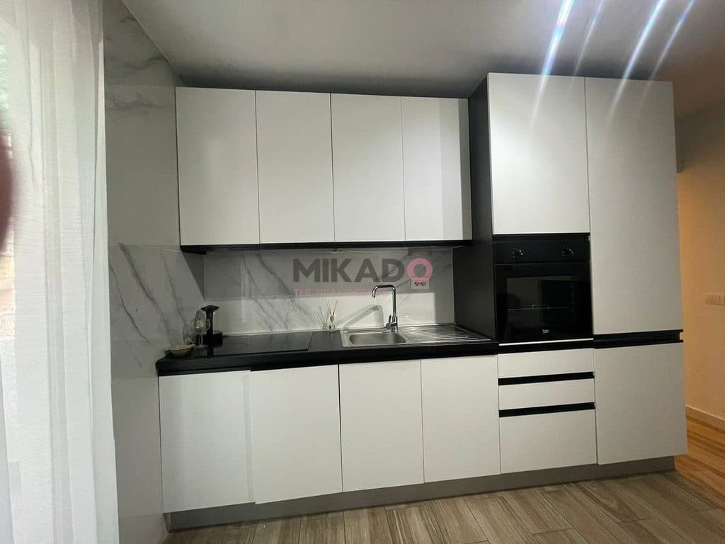 Jepet me qira apartament 2+1 tek Rruga Mine Peza! 4