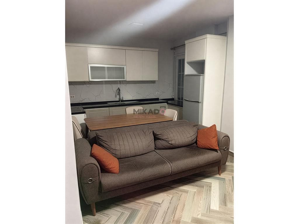 🏡 Jepet me Qira Apartament 1+1 – Rruga "5 Maji" !