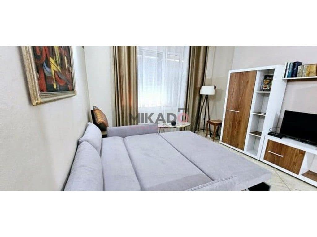 Apartament 1+1 me qira – Rruga e Kavajës, Vetëm 5 minuta nga qendra ! 2