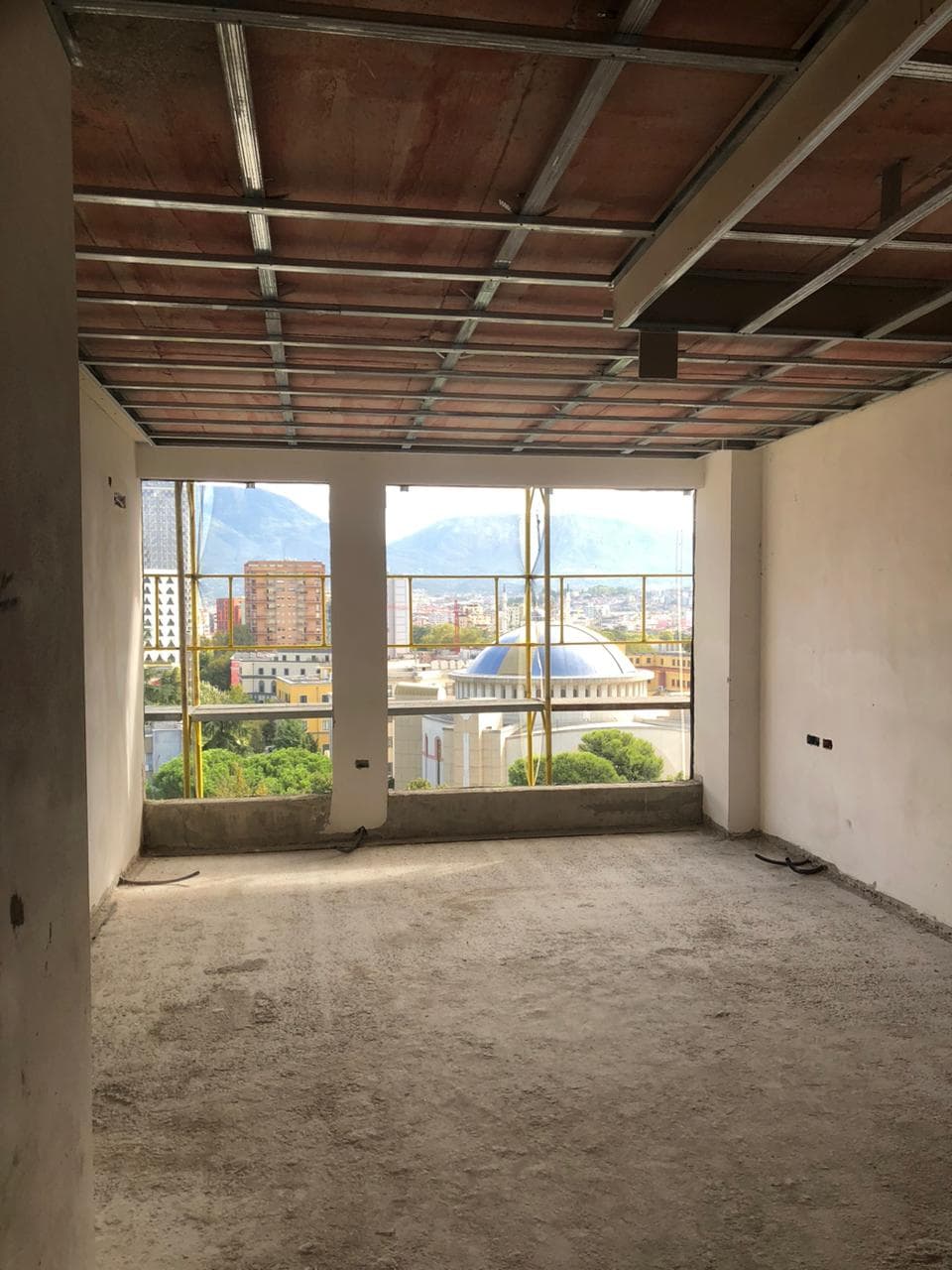 SHITET APARTAMENT 1+1 NE QENDER! 3