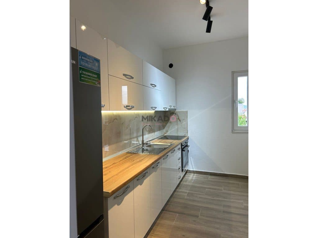 Apartament 1+1 me qira – Ali Dem ( Afer rruges kryesore) ! 3