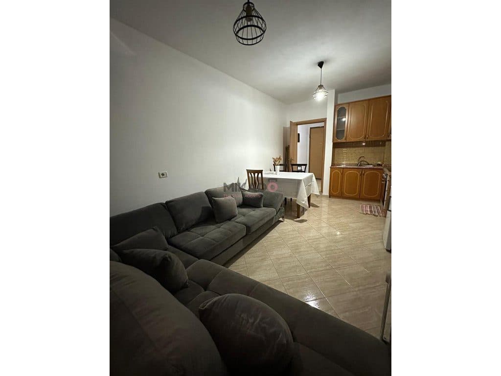 Apartament 1+1 me qira – Astir, te Oslo Bar !
