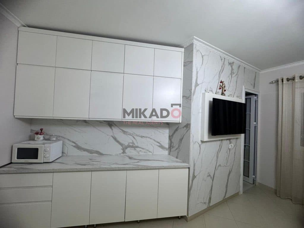 Jepet me Qira Apartament 1+1 – Astir ! 3