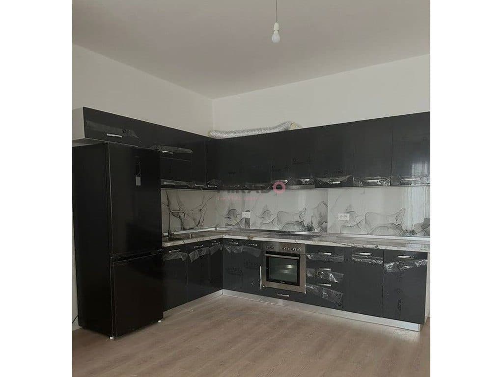 Apartament 2+1+2 me qira – Rruga 5 Maji,(Concordi) ! 2