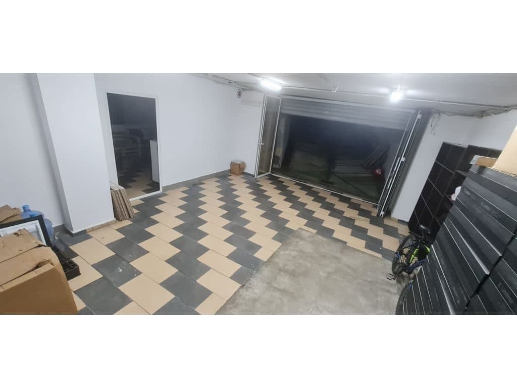JEPET ME QIRA AMBIENT COMERCIAL TEK TREGU ELEKTIK! 3