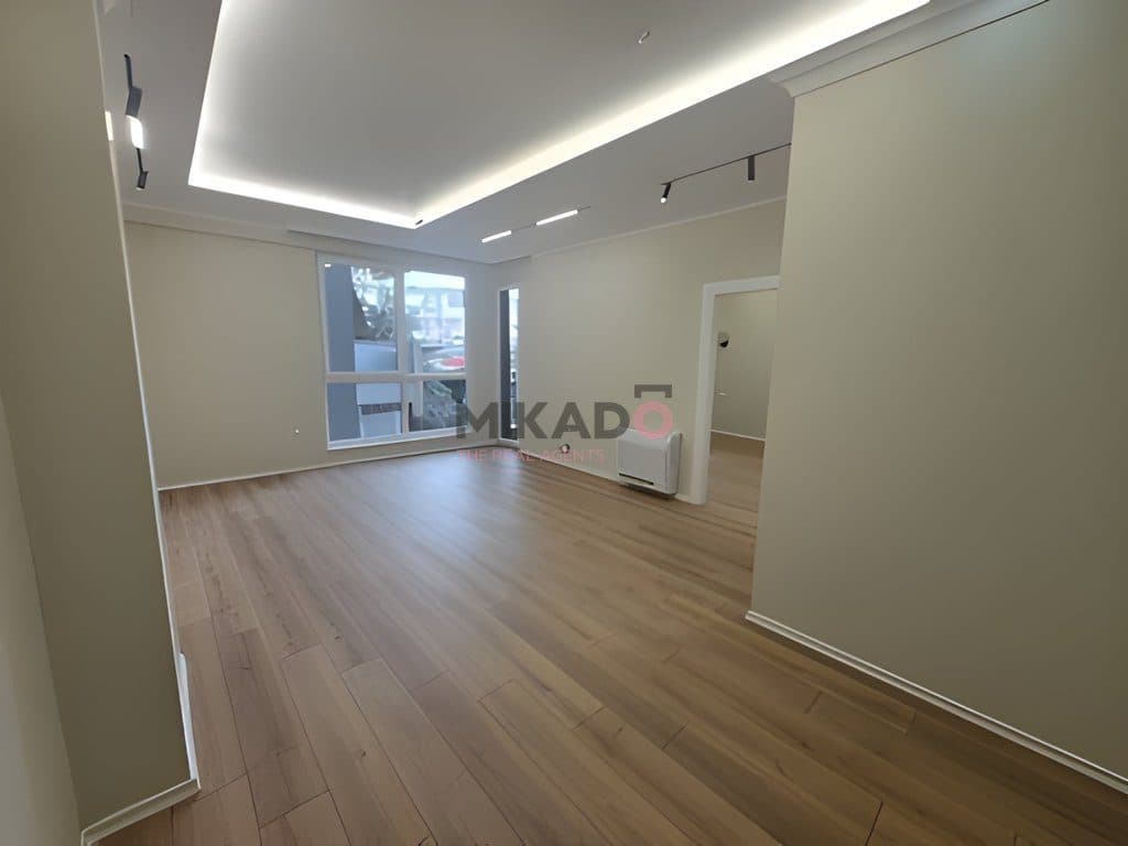 Apartament me Qira për Zyrë – Komuna e Parisit ! 2